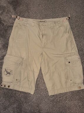 Bauer Men's Tan Cargo Shorts with Side Pockets